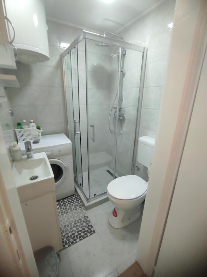 Apartman Nicolas Belgrad Exterior foto