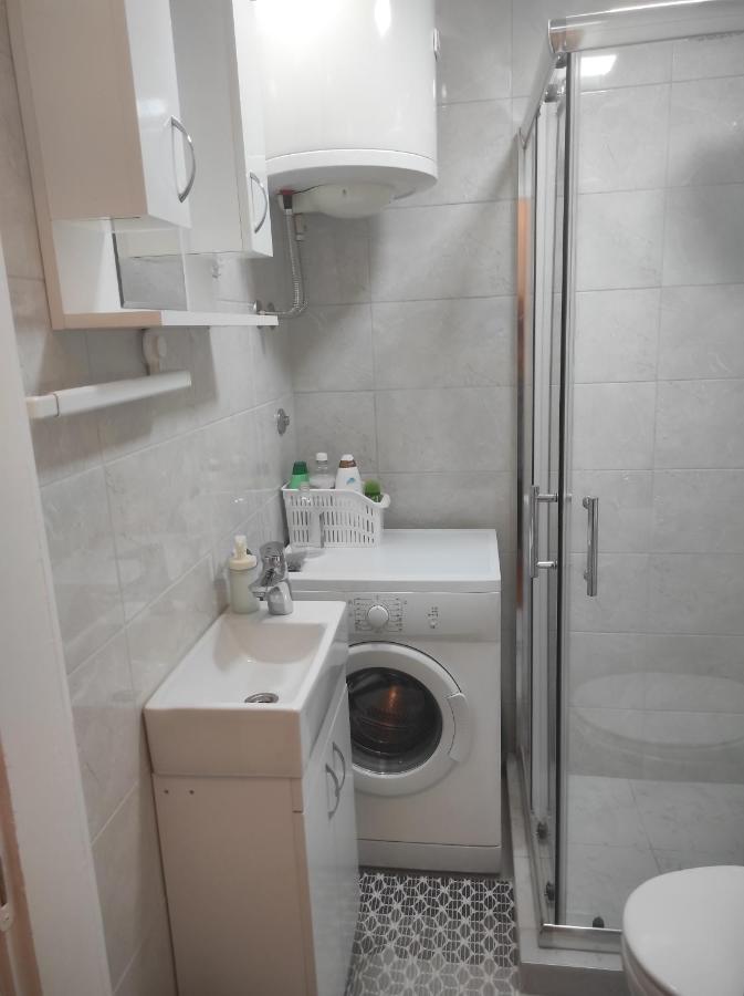 Apartman Nicolas Belgrad Exterior foto