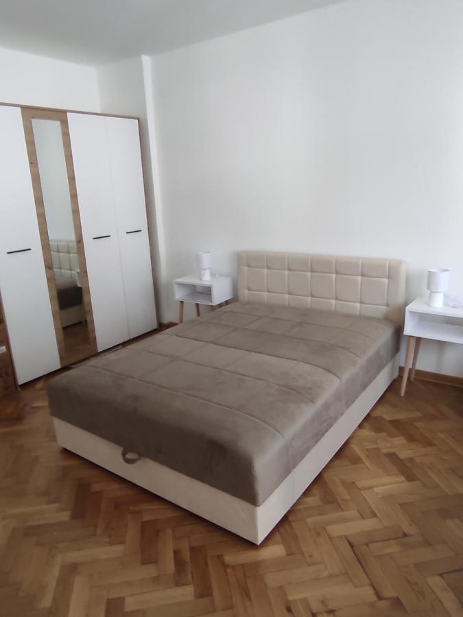 Apartman Nicolas Belgrad Exterior foto