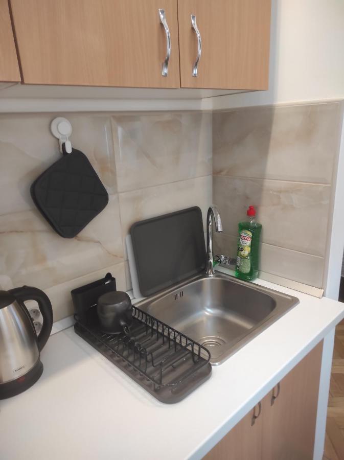 Apartman Nicolas Belgrad Exterior foto